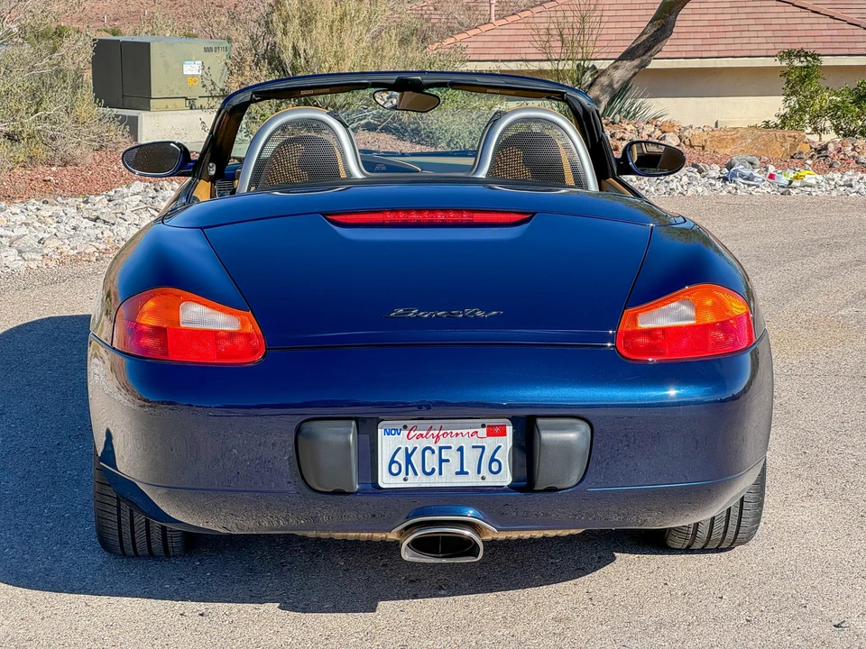 2000 Porsche 986 Boxster - Image 17 of 31