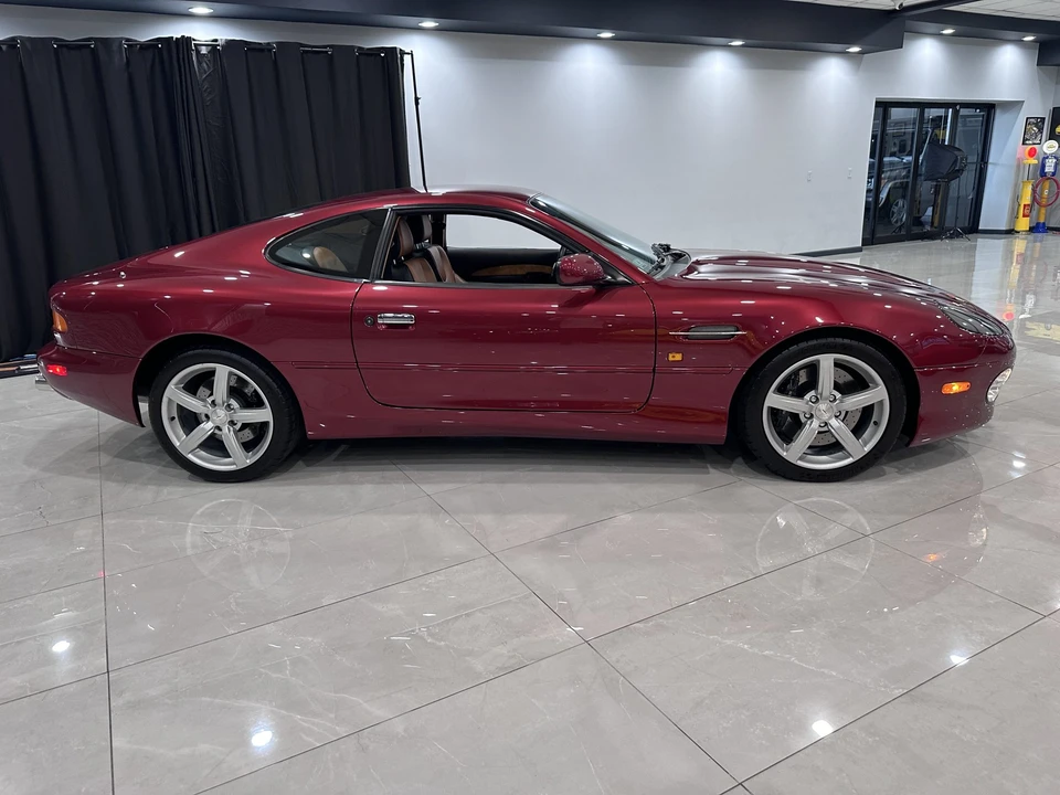 2001 Aston Martin DB7 Vantage - Image 19 of 31