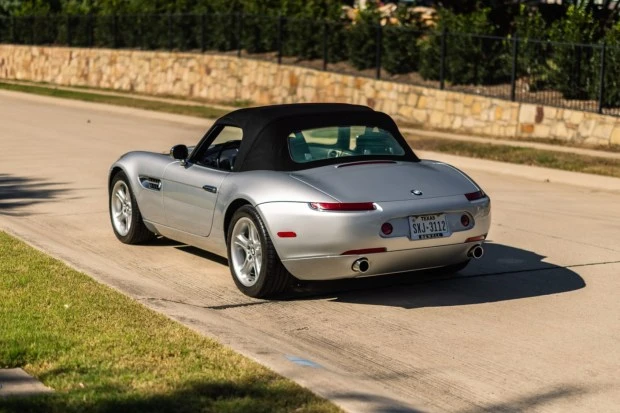 2001 BMW Z8 - Image 2 of 9