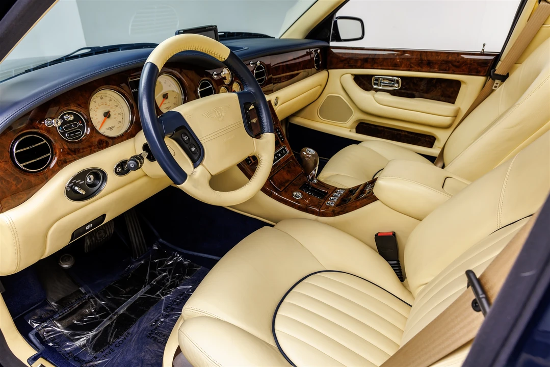 2001 Bentley Arnage - Image 27 of 31