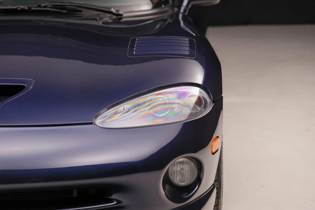 2001 Dodge Viper GTS 2nd Gen - Image 22 of 31