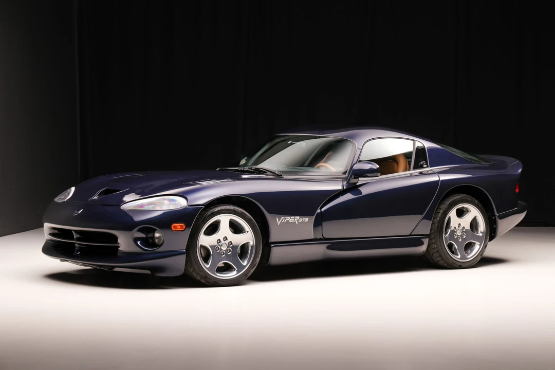 2001 Dodge Viper GTS 2nd Gen - Image 3 of 31