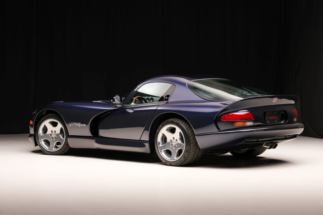 2001 Dodge Viper GTS 2nd Gen - Image 5 of 31