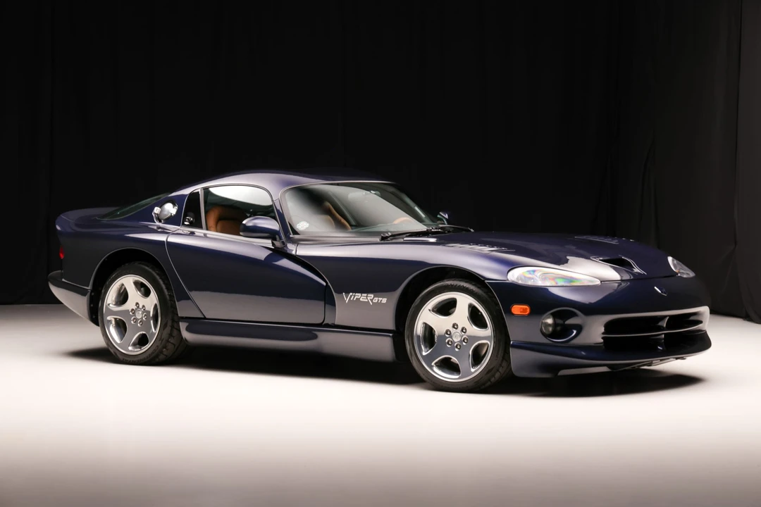 2001 Dodge Viper GTS 2nd Gen - Image 11 of 31