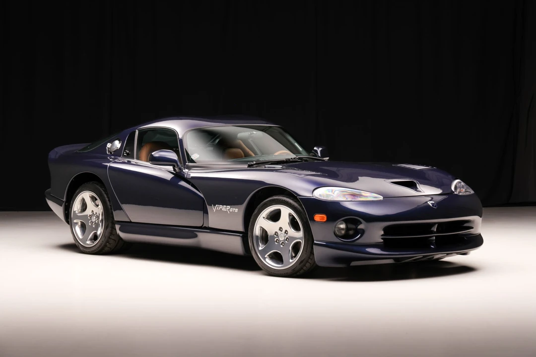 2001 Dodge Viper GTS 2nd Gen - Image 12 of 31
