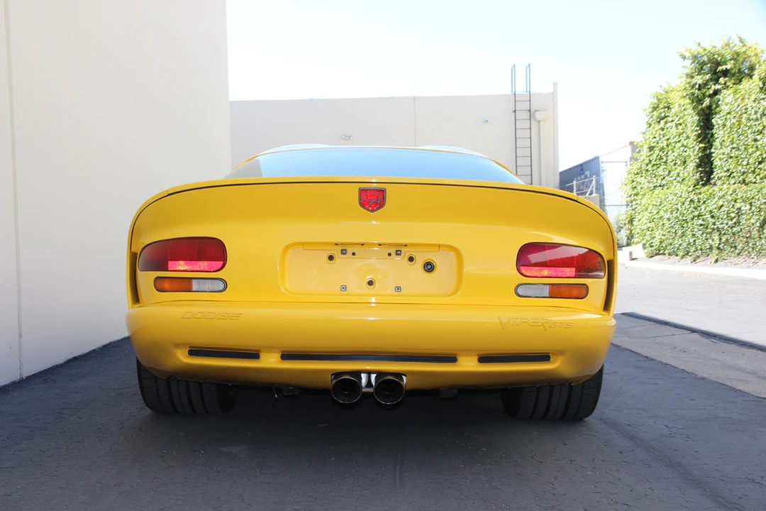 2001 Dodge Viper GTS 2nd Gen - Image 11 of 31