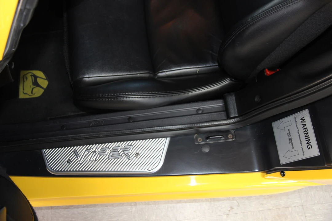 2001 Dodge Viper GTS 2nd Gen - Image 31 of 31