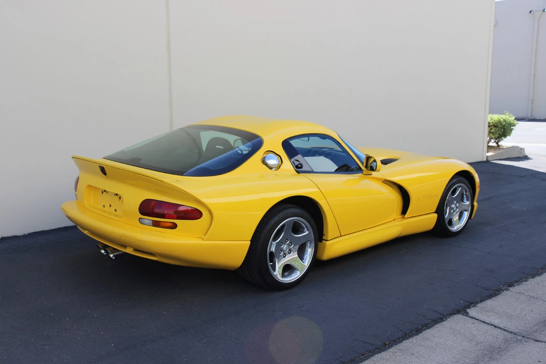2001 Dodge Viper GTS 2nd Gen - Image 12 of 31