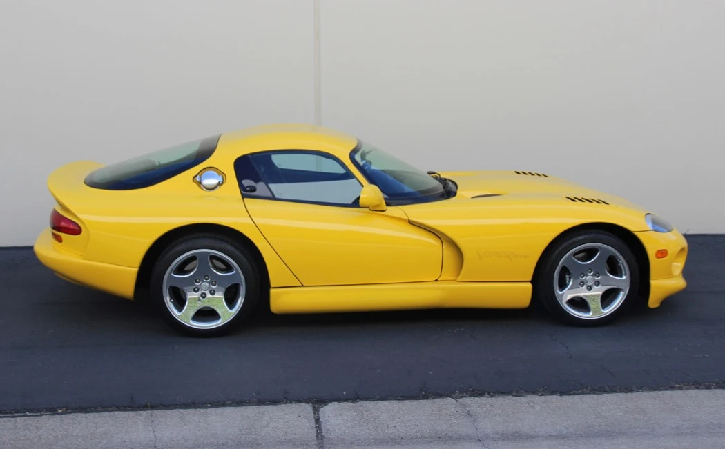 2001 Dodge Viper GTS 2nd Gen - Image 16 of 31