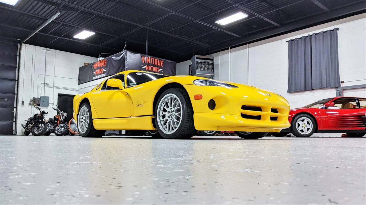 2001 Dodge Viper ACR 2nd Gen - Image 16 of 31