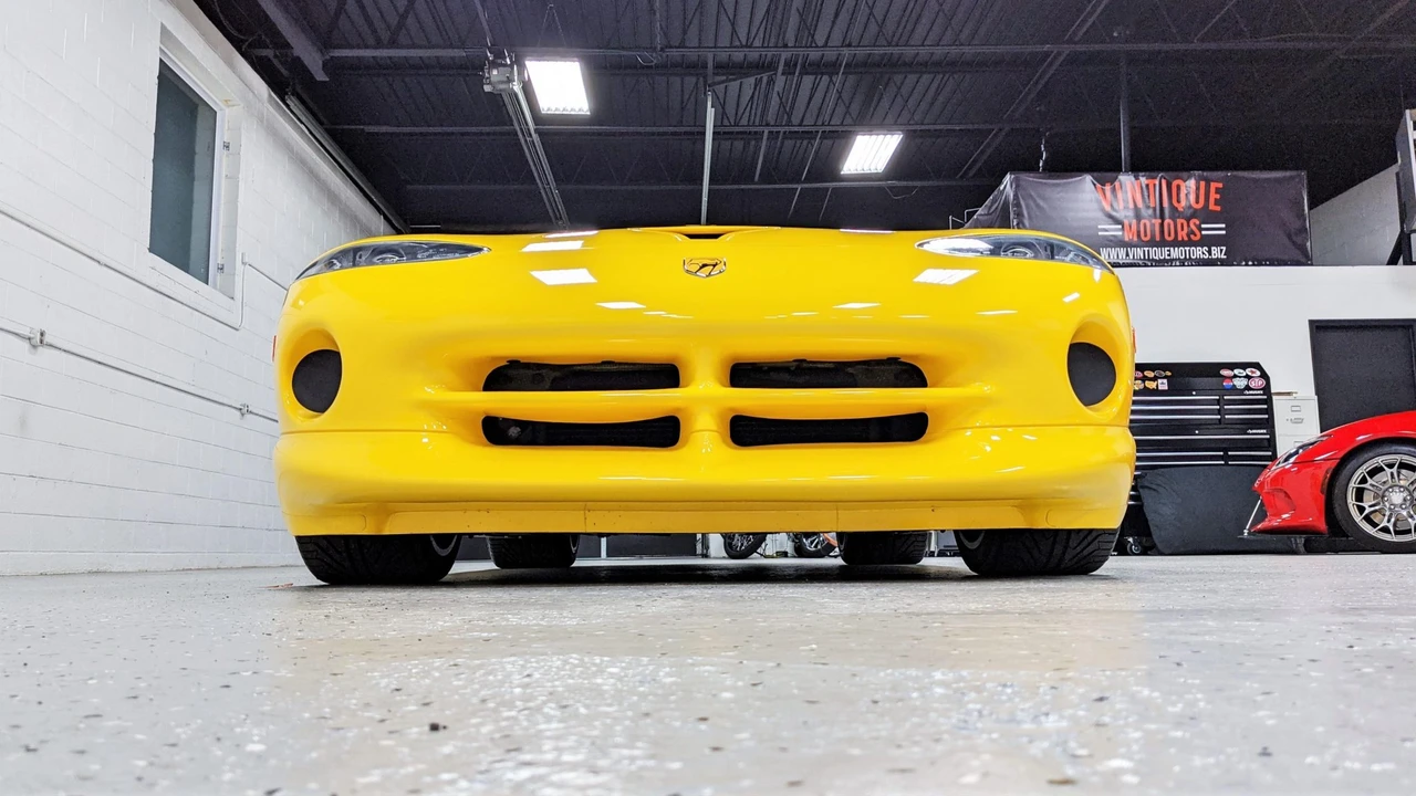 2001 Dodge Viper ACR 2nd Gen - Image 17 of 31