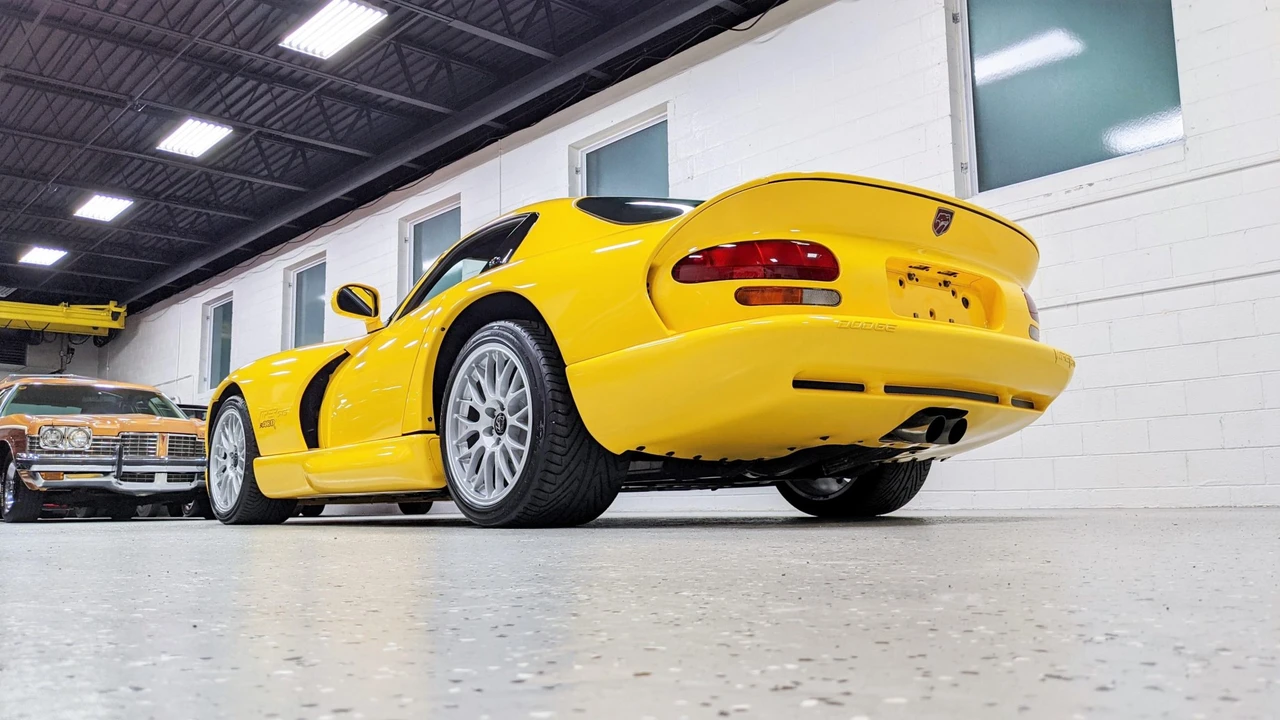2001 Dodge Viper ACR 2nd Gen - Image 5 of 31