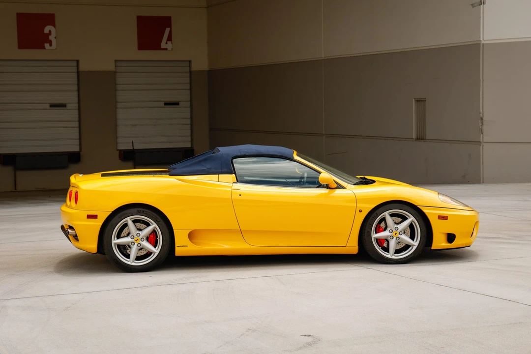 2001 Ferrari 360 Spider - Image 10 of 31