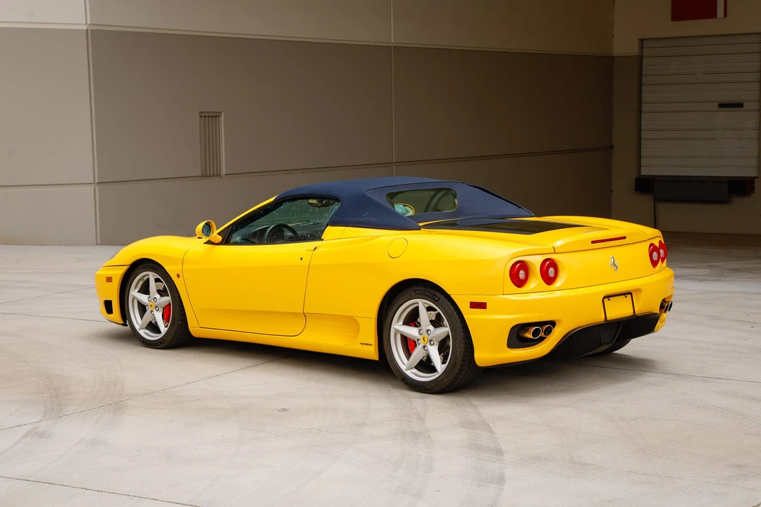 2001 Ferrari 360 Spider - Image 16 of 31