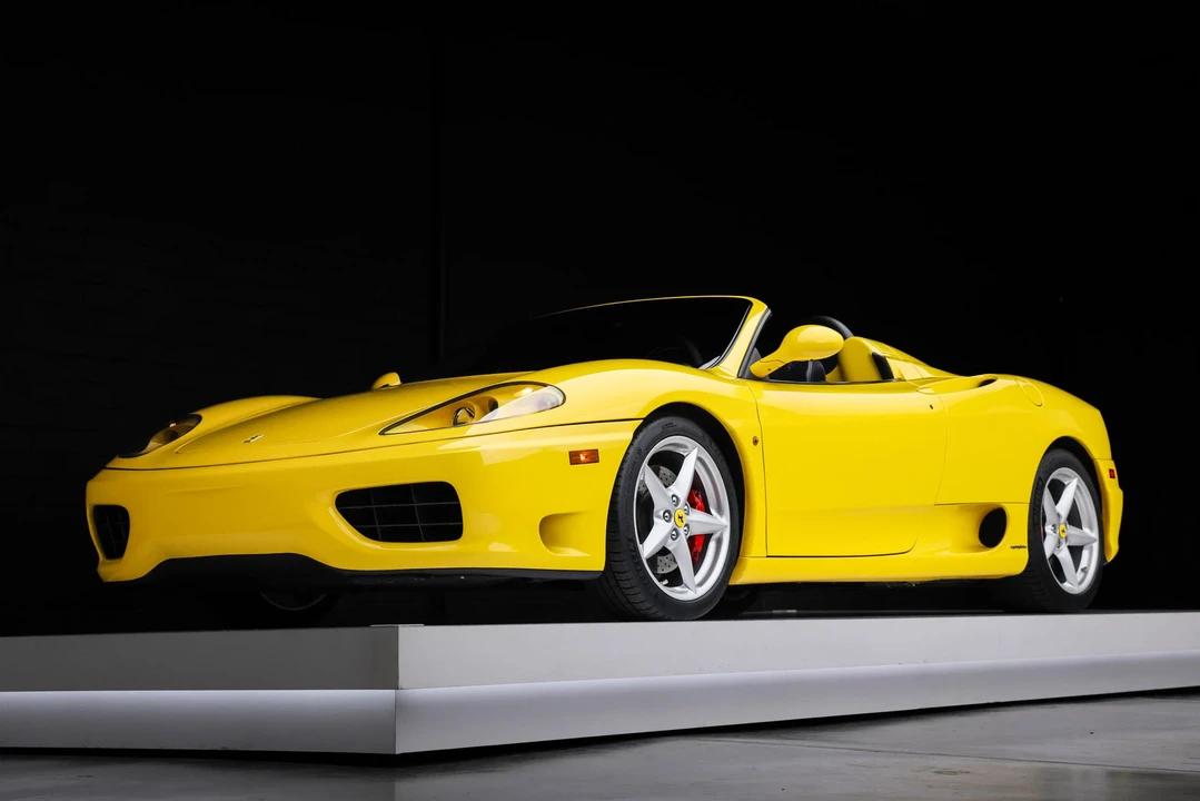 2001 Ferrari 360 Spider - Image 24 of 31