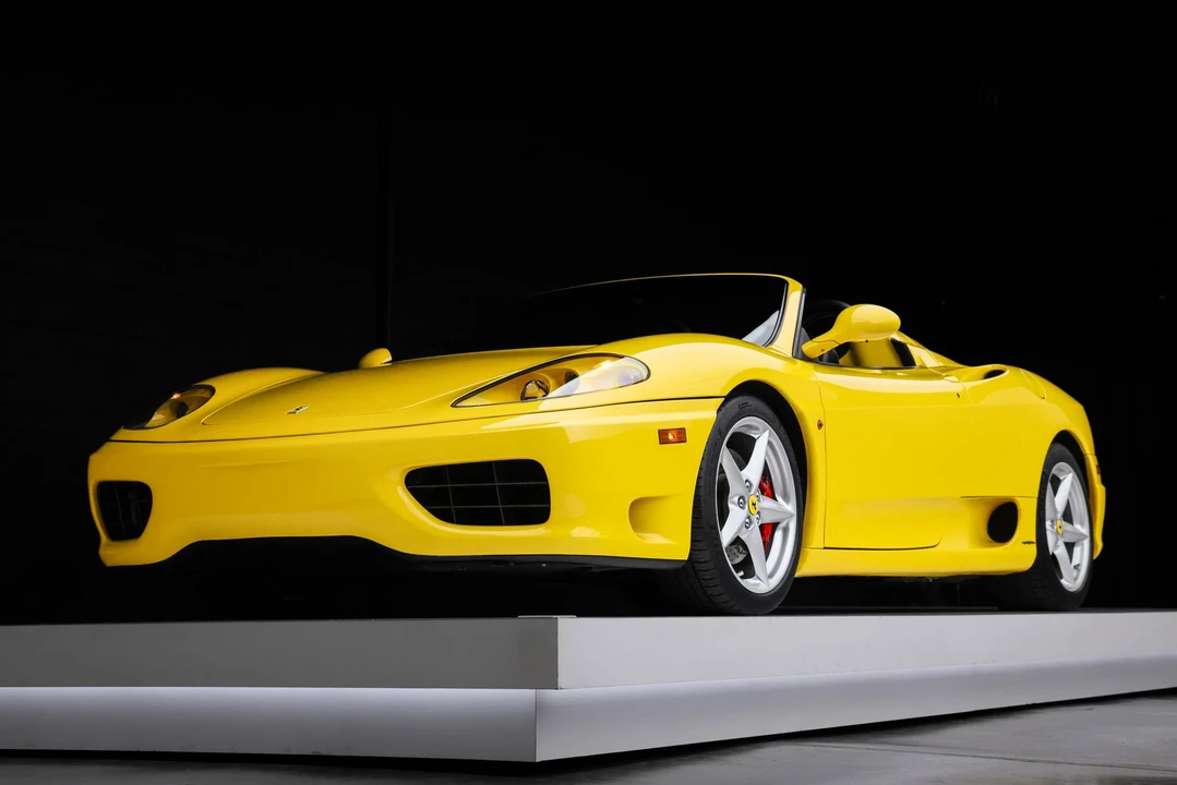 2001 Ferrari 360 Spider - Image 25 of 31