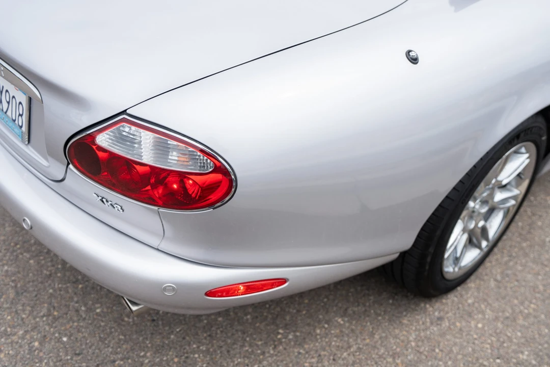 2001 Jaguar X100 XK8 - Image 22 of 31