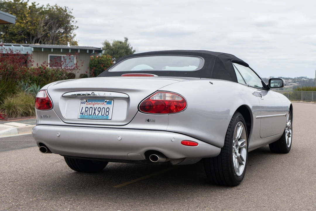 2001 Jaguar X100 XK8 - Image 13 of 31