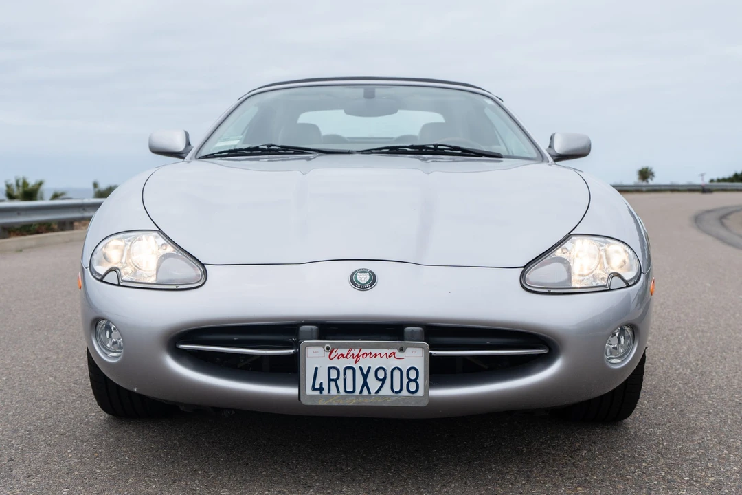 2001 Jaguar X100 XK8 - Image 10 of 31