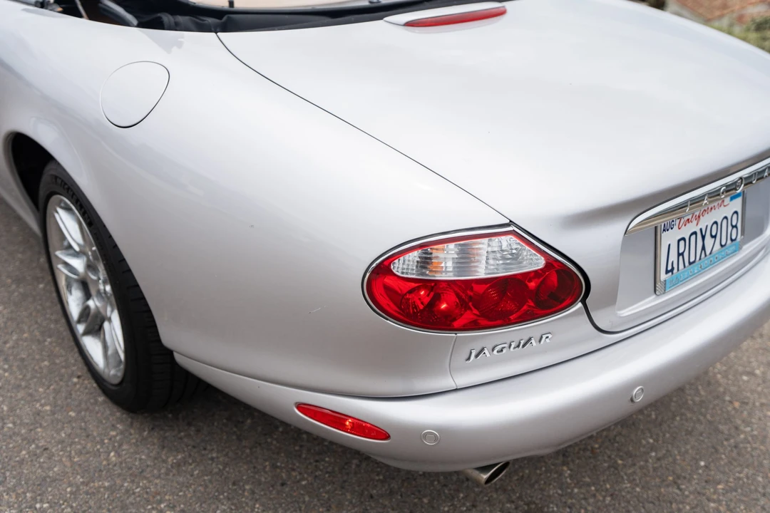 2001 Jaguar X100 XK8 - Image 23 of 31