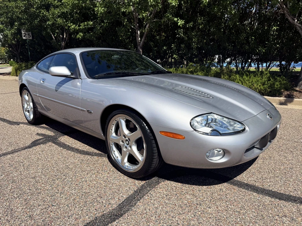 2001 Jaguar X100 XKR - Image 11 of 31