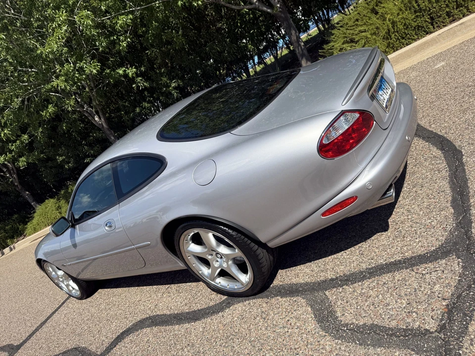 2001 Jaguar X100 XKR - Image 25 of 31