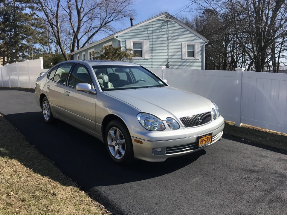 2001 Lexus GS 2nd Gen - Image 23 of 31