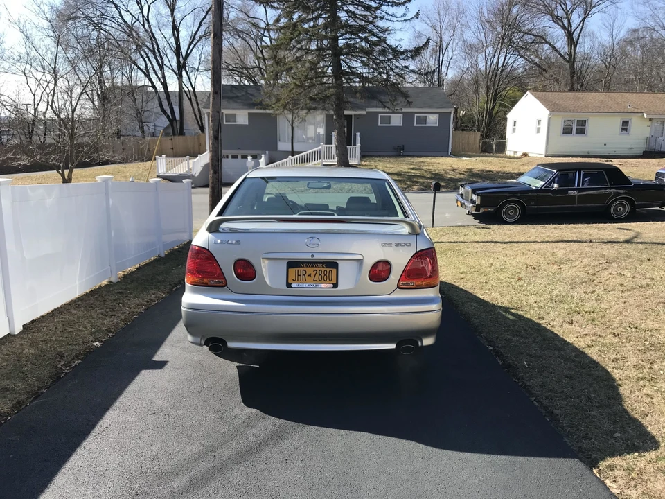 2001 Lexus GS 2nd Gen - Image 29 of 31
