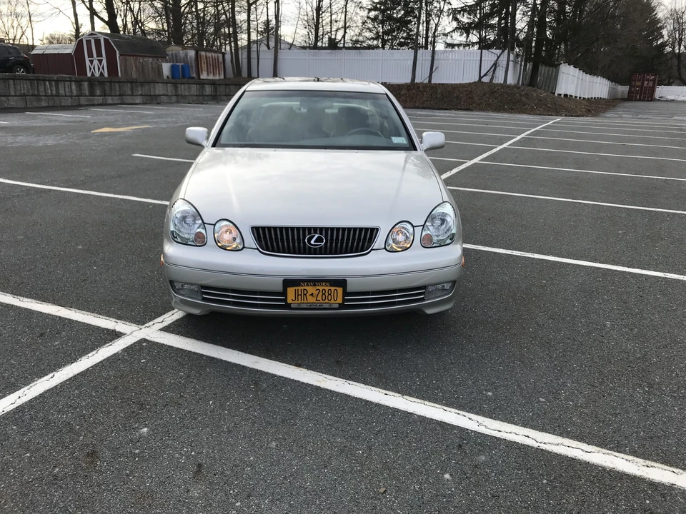 2001 Lexus GS 2nd Gen - Image 16 of 31
