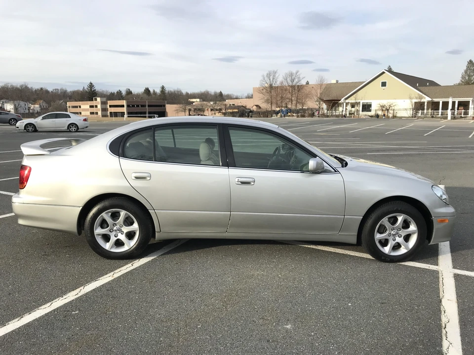2001 Lexus GS 2nd Gen - Image 20 of 31