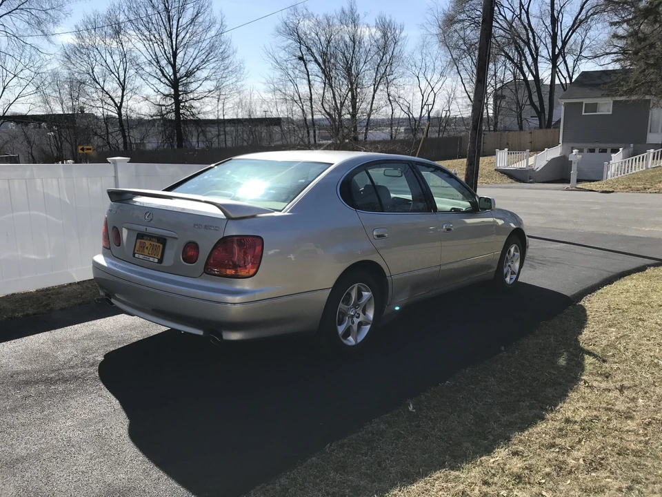 2001 Lexus GS 2nd Gen - Image 27 of 31