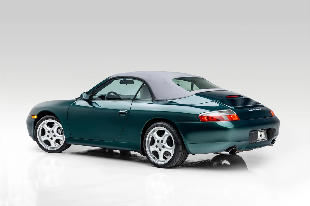 2001 Porsche 996 Carrera - Image 10 of 31
