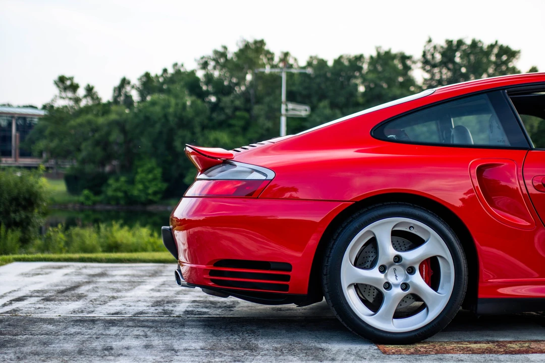 2001 Porsche 996 Turbo - Image 26 of 31