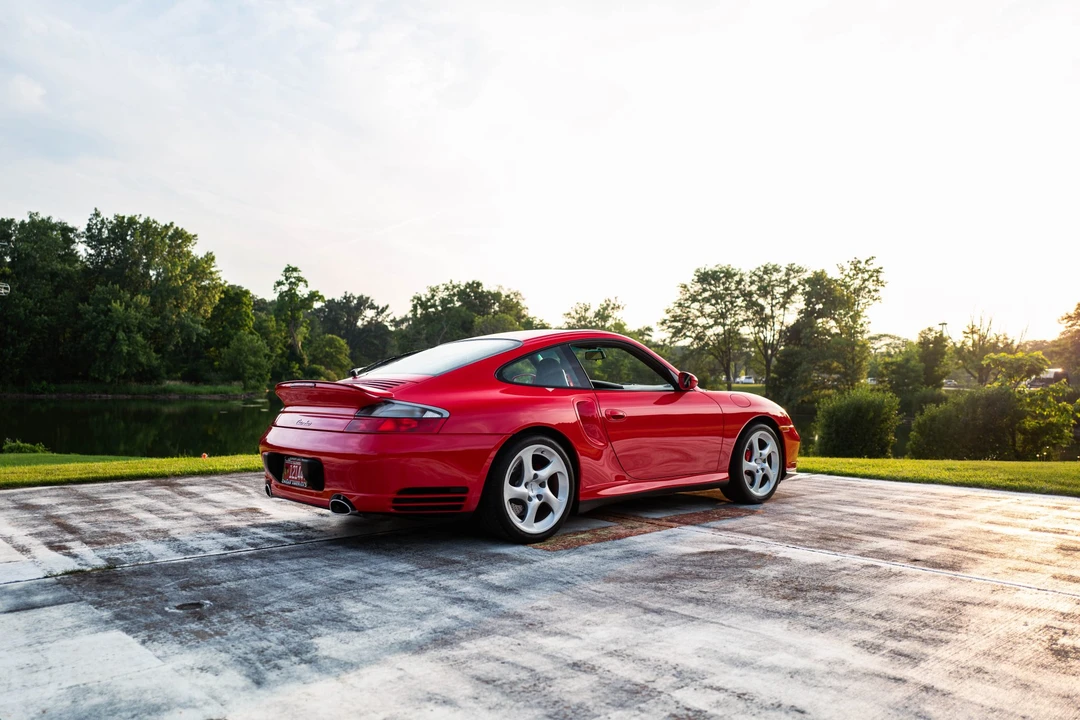 2001 Porsche 996 Turbo - Image 8 of 31