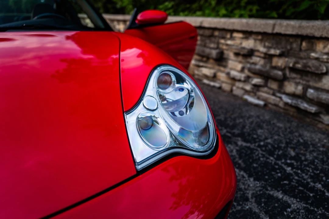 2001 Porsche 996 Turbo - Image 23 of 31