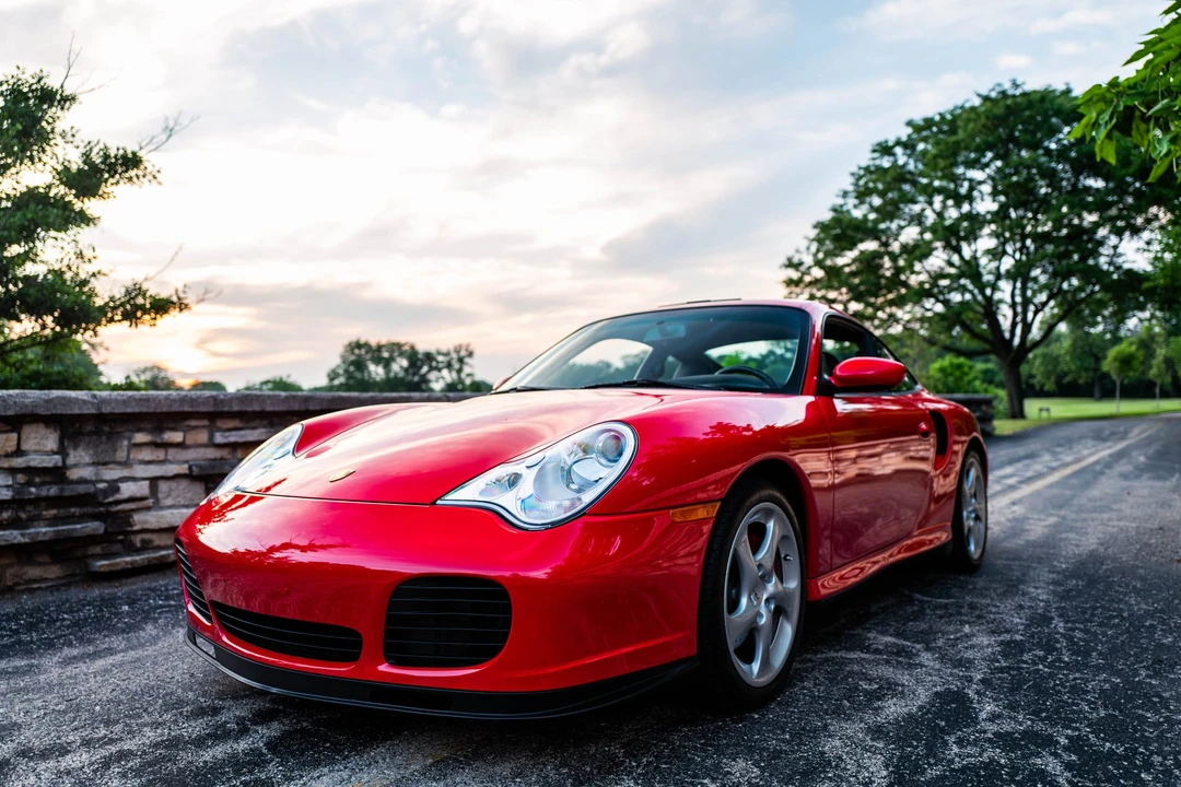 2001 Porsche 996 Turbo - Image 13 of 31