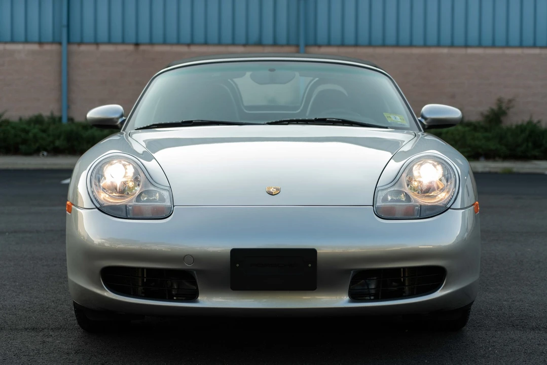 2001 Porsche 986 Boxster - Image 10 of 31