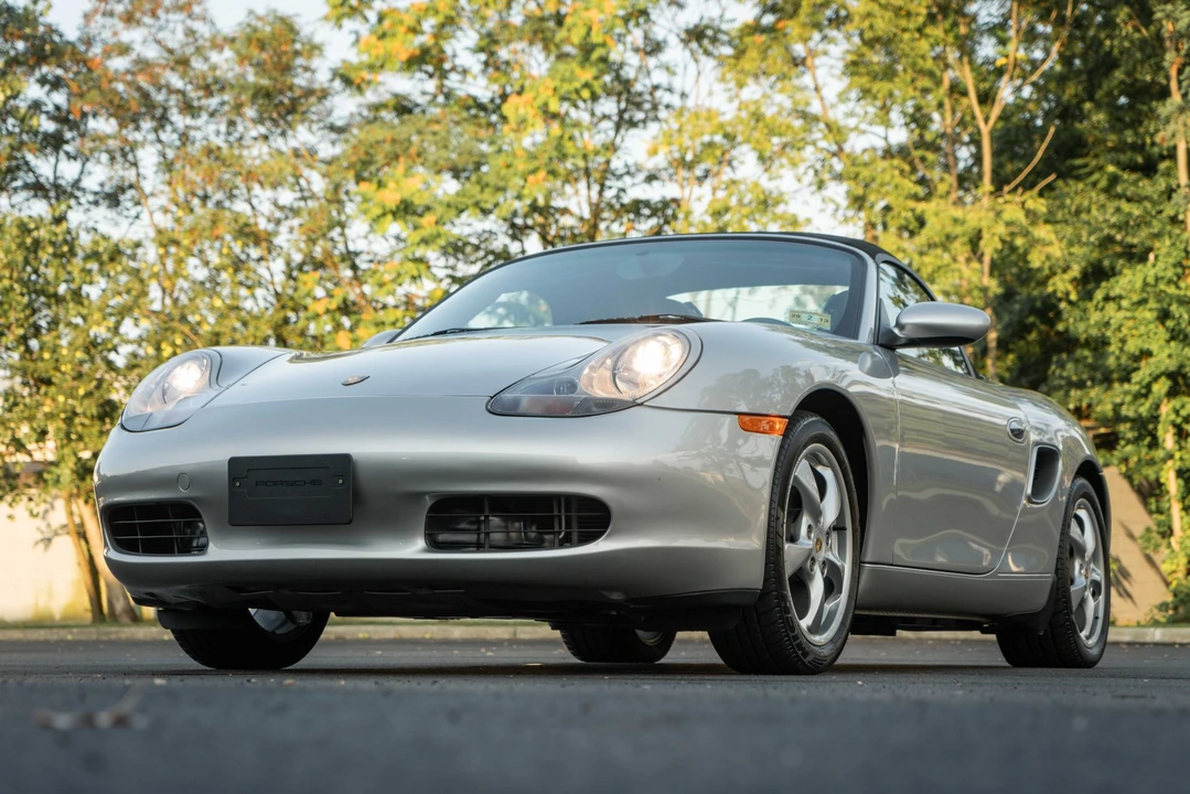 2001 Porsche 986 Boxster - Image 4 of 31