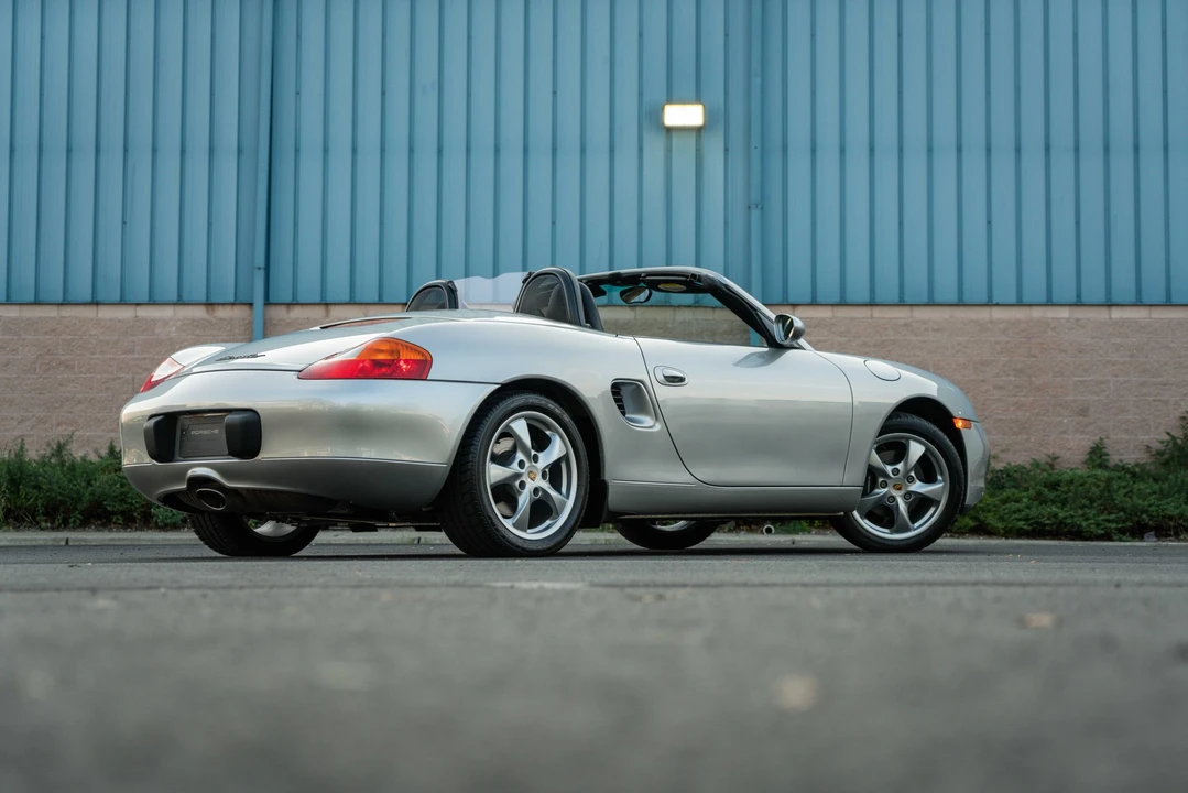 2001 Porsche 986 Boxster - Image 29 of 31