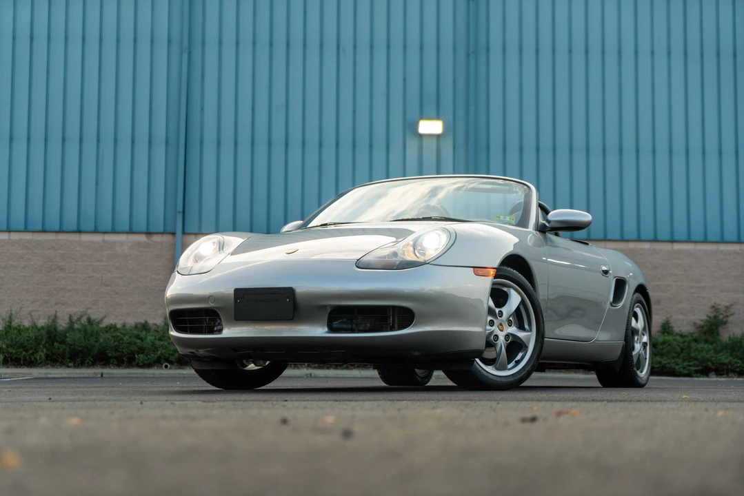 2001 Porsche 986 Boxster - Image 7 of 31