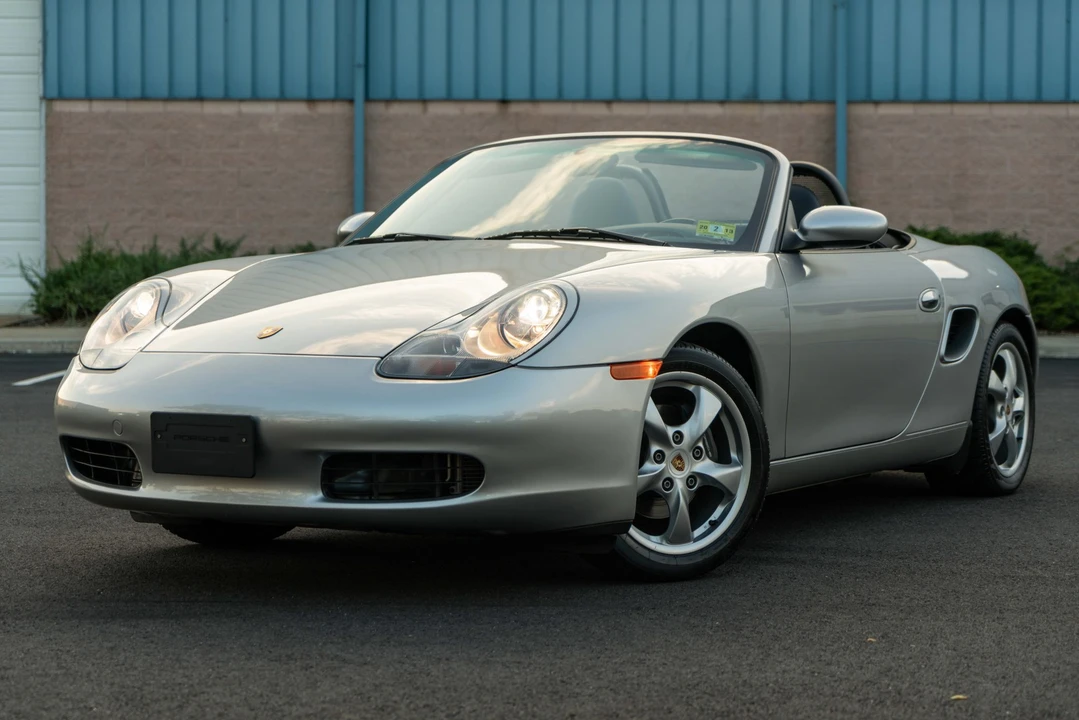 2001 Porsche 986 Boxster - Image 2 of 31