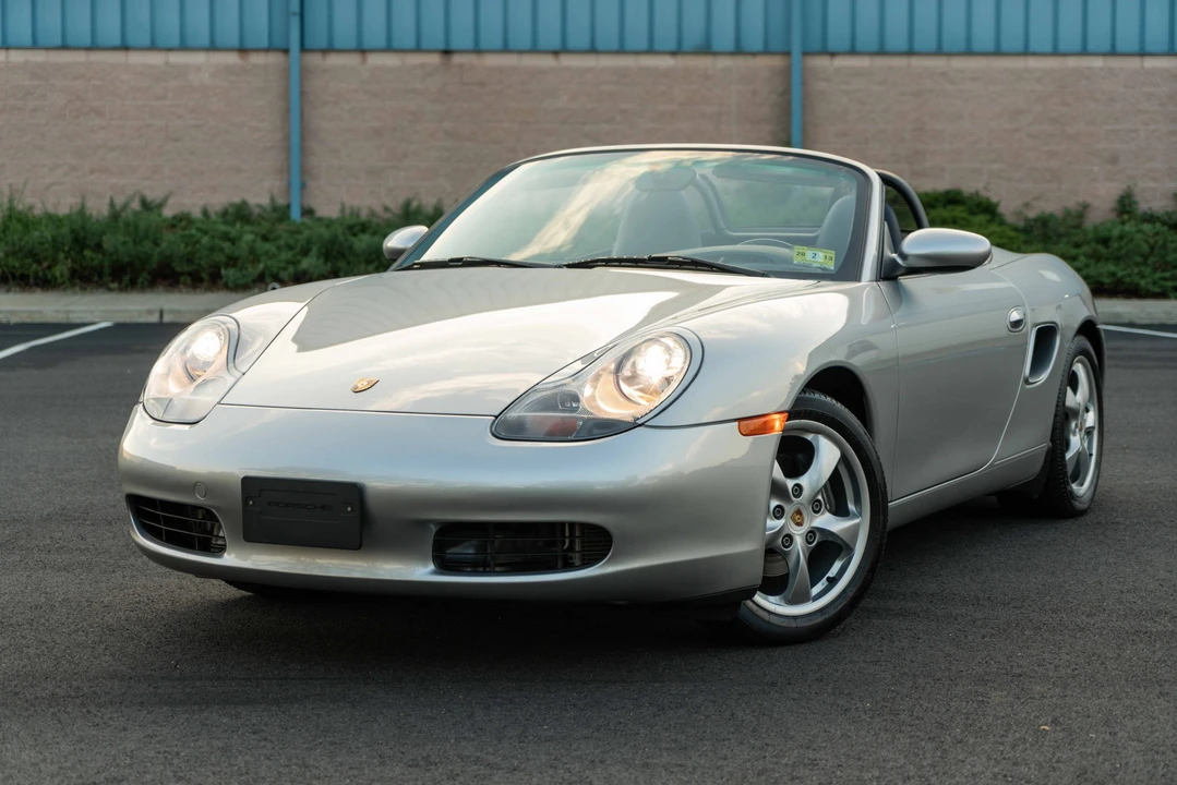 2001 Porsche 986 Boxster - Image 6 of 31