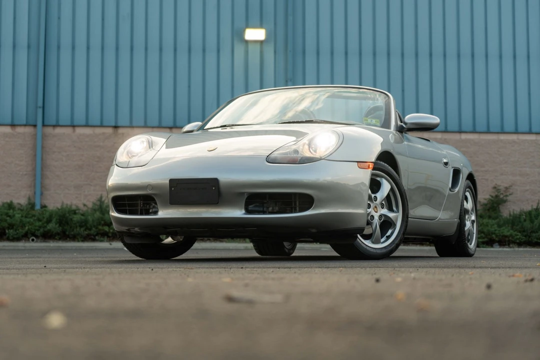 2001 Porsche 986 Boxster - Image 8 of 31