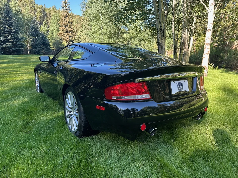 2002 Aston Martin Vanquish 1st Gen - Image 5 of 31