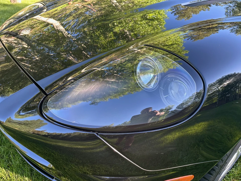 2002 Aston Martin Vanquish 1st Gen - Image 18 of 31