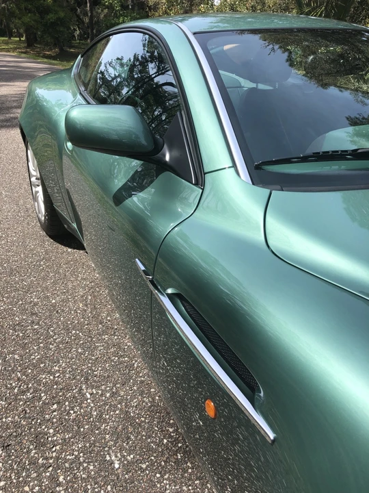 2002 Aston Martin Vanquish 1st Gen - Image 26 of 31