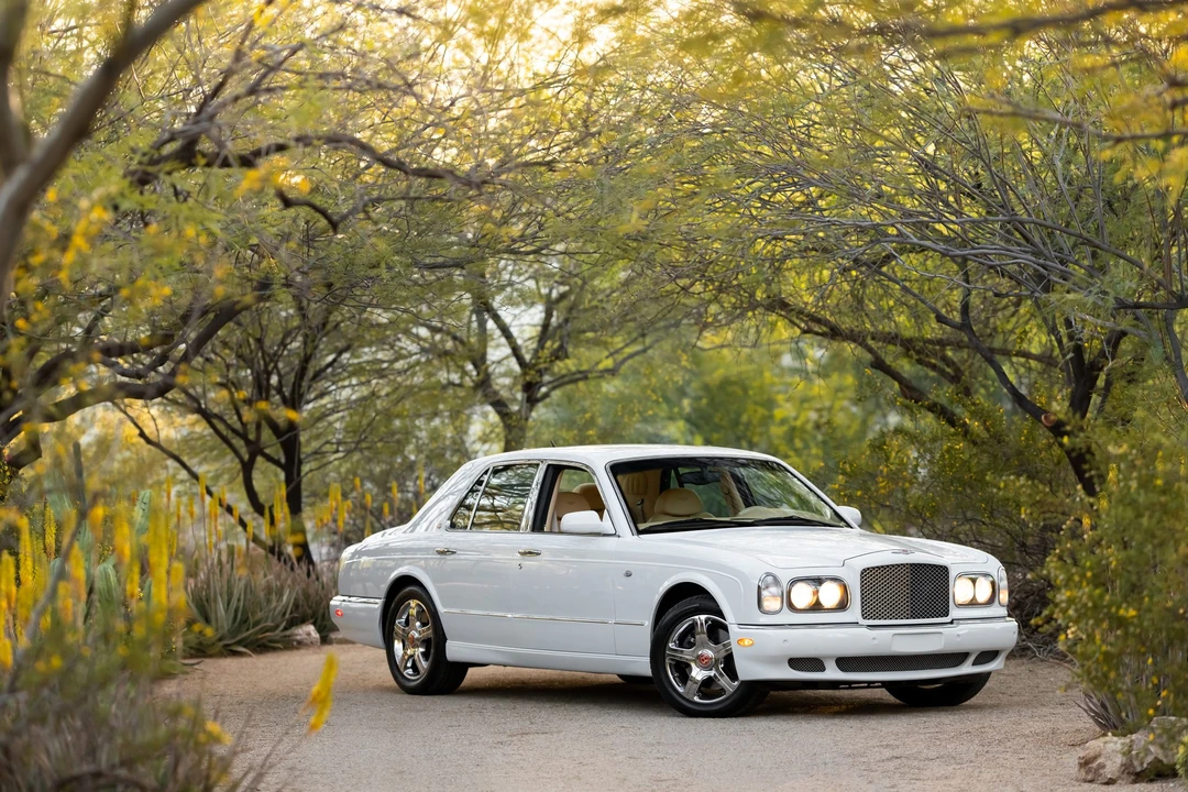 2002 Bentley Arnage - Image 2 of 31