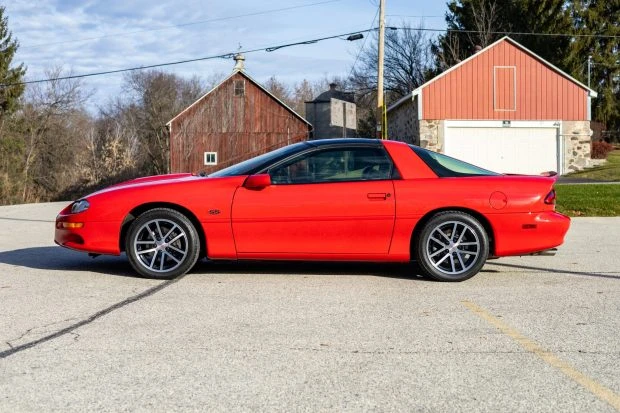 2002 Chevrolet Camaro SS 4th Gen - Image 3 of 8