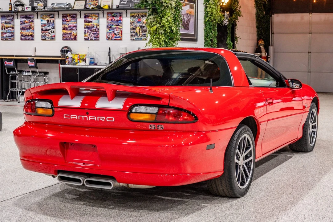 2002 Chevrolet Camaro SS 4th Gen - Image 2 of 7