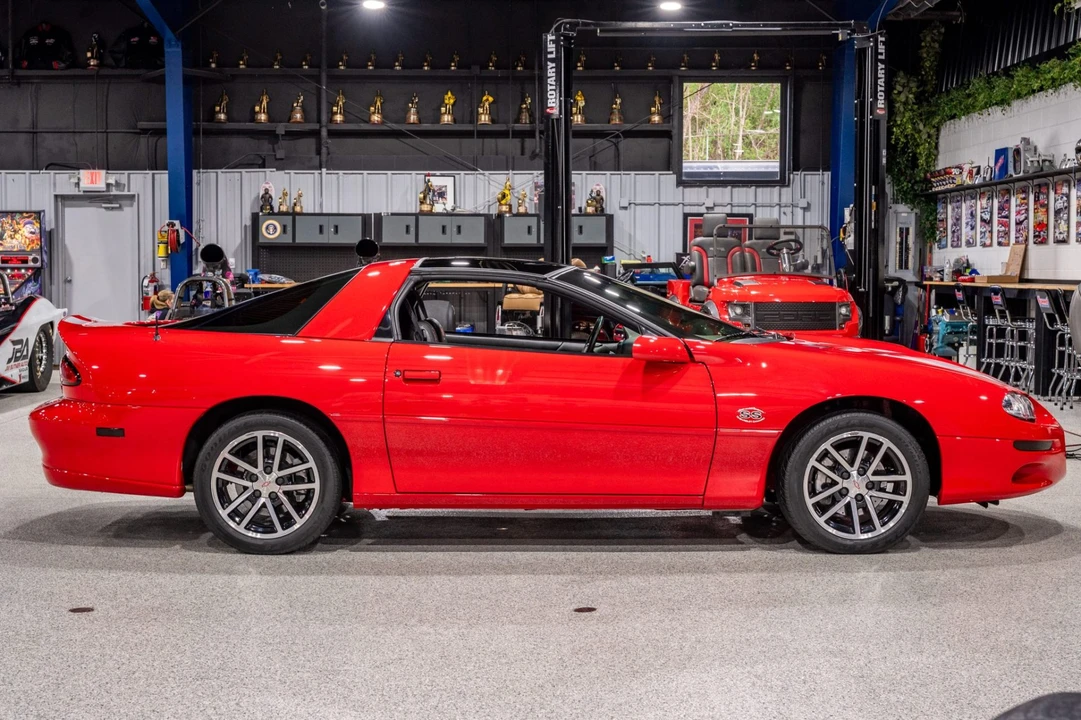 2002 Chevrolet Camaro SS 4th Gen - Image 3 of 7